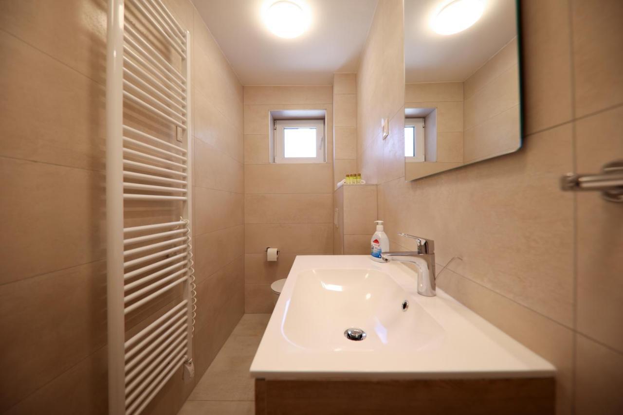 Apartmani Diklo 扎达尔 外观 照片