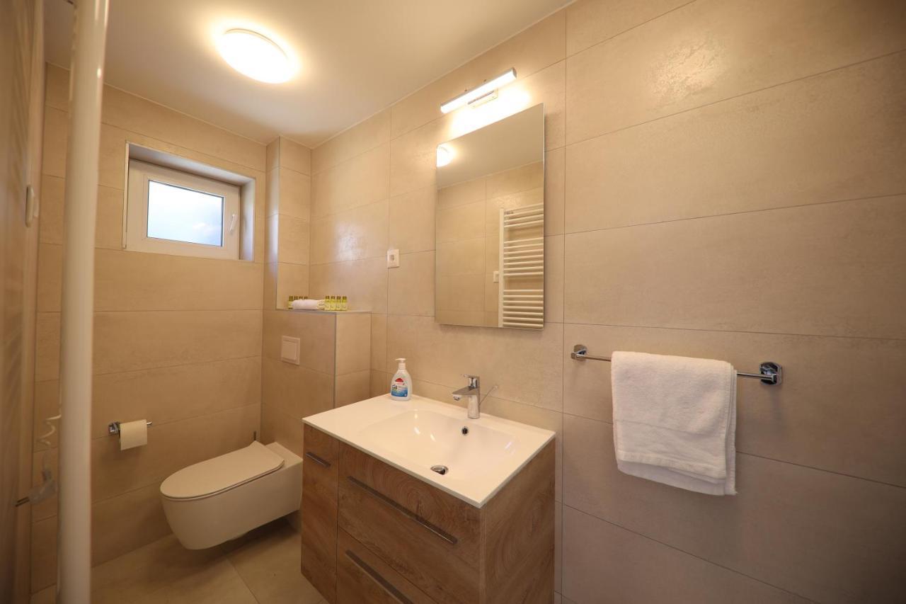 Apartmani Diklo 扎达尔 外观 照片