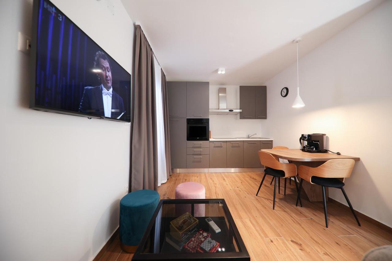 Apartmani Diklo 扎达尔 外观 照片