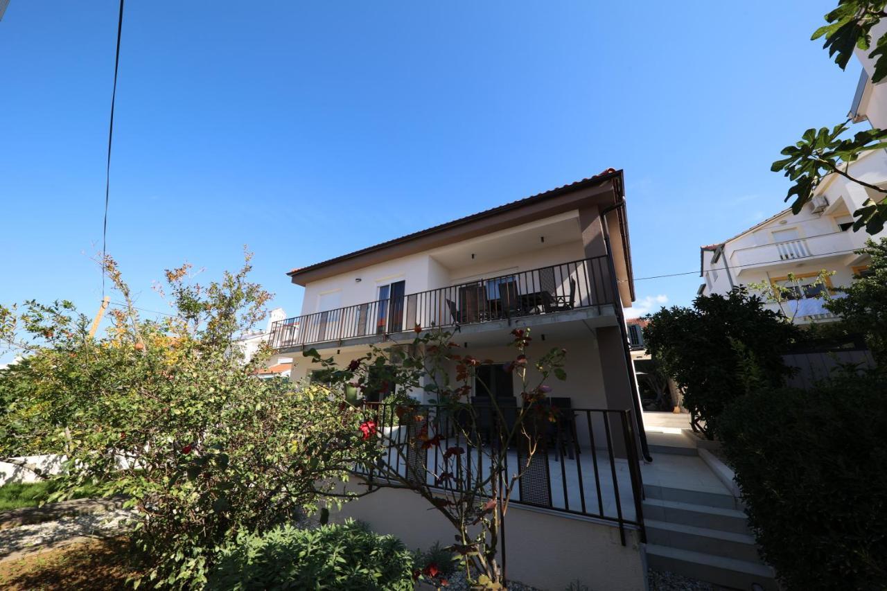 Apartmani Diklo 扎达尔 外观 照片